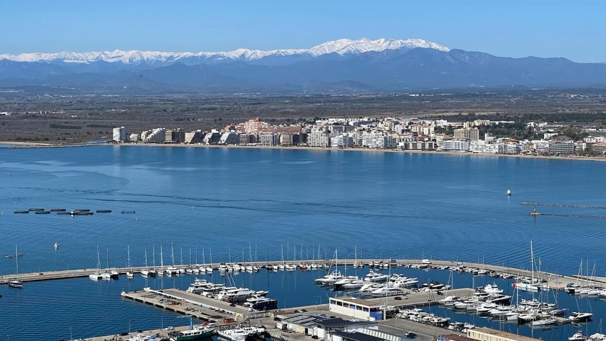 Precioso Piso Con Vistas Espectaculares Del Mar Av-50 Daire Roses Dış mekan fotoğraf