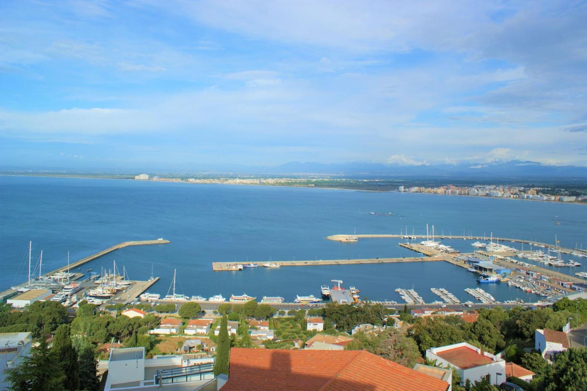 Precioso Piso Con Vistas Espectaculares Del Mar Av-50 Daire Roses Dış mekan fotoğraf
